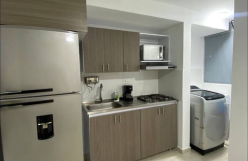 Pereira Apartment | Newly Renovated 2-Bedroom Apartment/Modern Comfort in Prime Location.