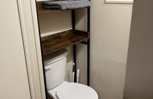 Bernal Heights Apartment | Newly Renovated 2 Bed 1 Bath apartment in the Mission/Bernal Heights area!