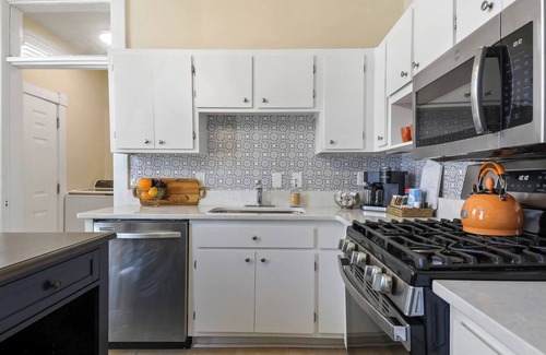 Eastside House | Newly renovated, 3 bed 2 bath townhome, Near Forsyth Park
