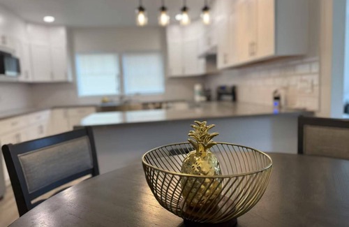 Mount Baker Condo | Newly renovated 3B2B main home with yard, AC in lovely Seattle Mt Baker