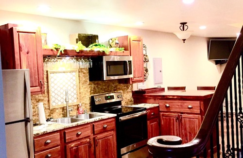 Dandridge House | Newly renovated 7 bedrooms 5 1/2 baths - lakefront Smokey Mountain, Marina views
