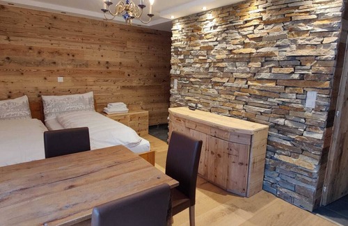 Leukerbad Apartment | Newly renovated apartment, central location
