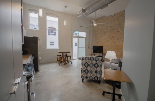 Civil Rights Historic District Apartment | Newly renovated chic apartment within steps of Birmingham’s best attractions