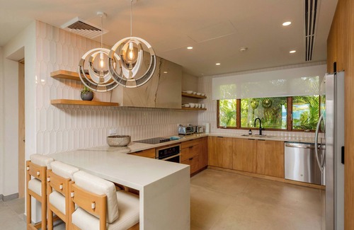 Papagayo Peninsula House | Newly renovated Coastal Retreat with Peninsula Papagayo Resort Credit