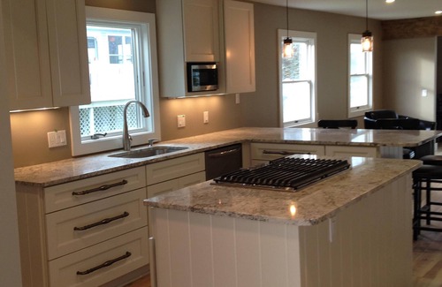 Petoskey House | Newly Renovated Cottage on crooked lake. sleeps up to 6 with no service fees!