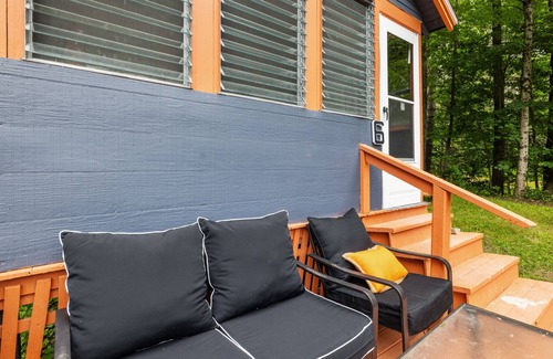 Alton Cottage | Newly Renovated Cottage 6