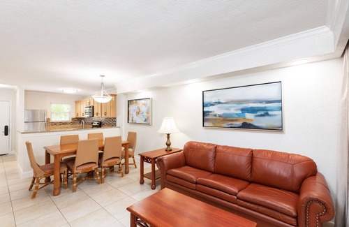 Florida Central Atlantic Coast Resort | *Newly Renovated* Cozy Two Bedroom Resort Condo Very close to DISNEY