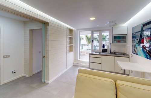 Taurito Apartment | Newly renovated designer apartment with a large terrace and sea views
