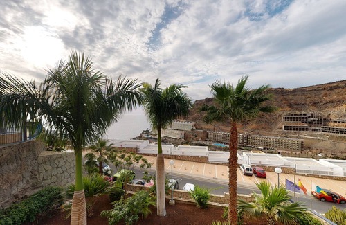 Taurito Apartment | Newly renovated designer apartment with a large terrace and sea views