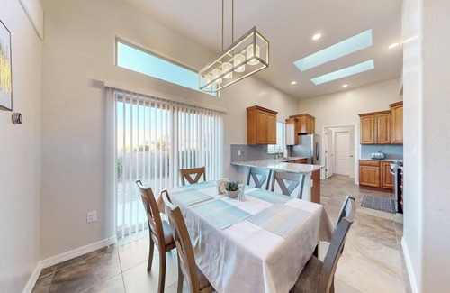 Vista Del Norte Alliance House | Newly renovated! Furnished Luxury Rental! Near Balloon Fiesta Park!