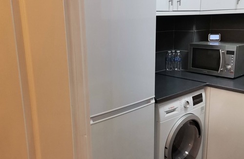 Wellingborough Apartment | Newly Renovated Cosy 1bedroom flat in Wellingborough, free parking,