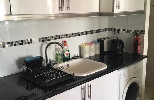 Los Balcones Apartment | Newly renovated ground floor apartment close to the sea!