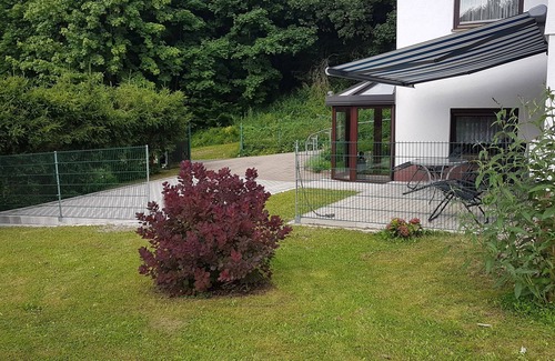 Zella-Mehlis House | Newly renovated holiday home Matthes