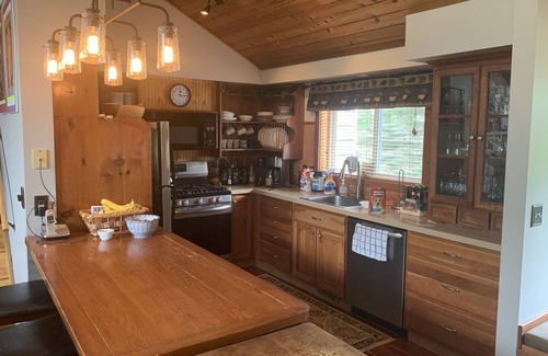 Ellicottville Ski Chalet | Newly renovated, hot tub and 1 mile from town, across from Holimont!