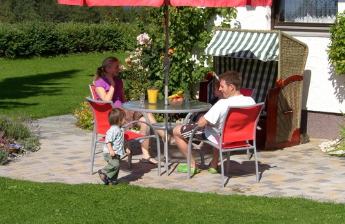 Radstadt Apartment | Newly Renovated Holiday Apartment Elisabeth with Shared Pool, Mountain Views & WiFi