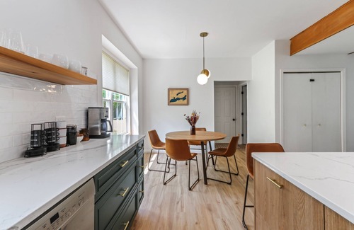 Lake Geneva House | Newly Renovated house steps from downtown and the lake