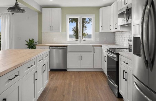 Romulus House | Newly Renovated | Lake Access | Cayuga Wine Trail