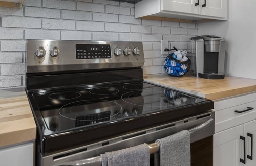Romulus House | Newly Renovated | Lake Access | Cayuga Wine Trail