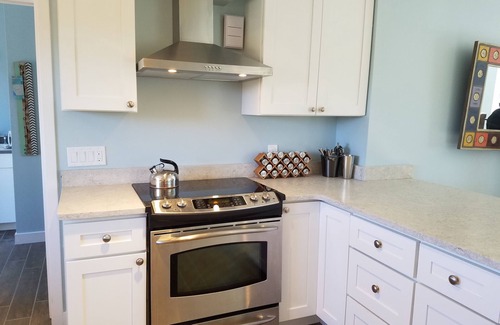 North Truro House | NEWLY RENOVATED, LARGE, SERENE, SUNNY HOME ON PRIVATE ROAD
