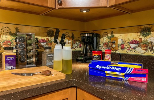 Luray Ski Chalet | Newly Renovated Luxury Chalet w/6P Hot Tub, Game Room, and Fireplace