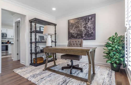 Cary House | Newly Renovated Modern Home centrally located in Cary, near RDU and PNC Arenan