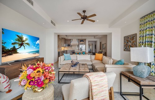 El Medano Ejidal Condo | Newly Renovated, 3rd FLR Ocean View 1 BR/1.5 BA in Bldg. 5