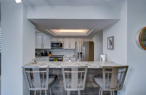 Stuart Condo | Newly Renovated Ocean Front Condo