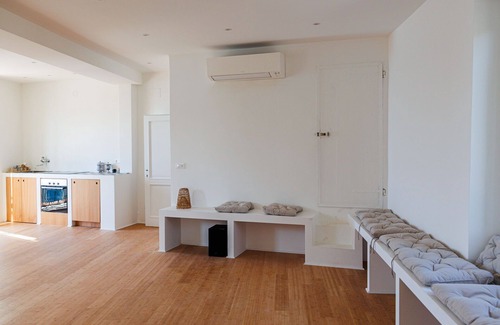 Sori Apartment | Newly Renovated Ocean View Flat