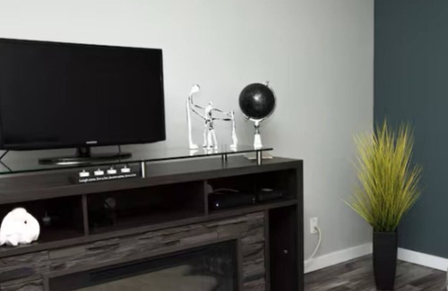 Red Deer Apartment | Newly renovated one bedroom apartment home away from home next to Bower mall.