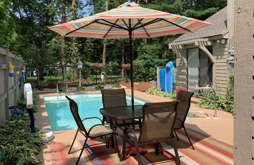 Mews Village House | Newly Renovated Patio Home with Pool on the Golf Course in New Seabury!