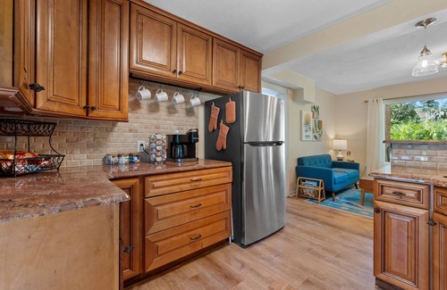 Rio Vista House | Newly renovated professionally decorated Gem close to beach, river and downtown.