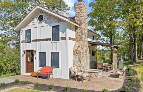 Rushville House | Newly Renovated Rustic Home at Canandaigua Lake
