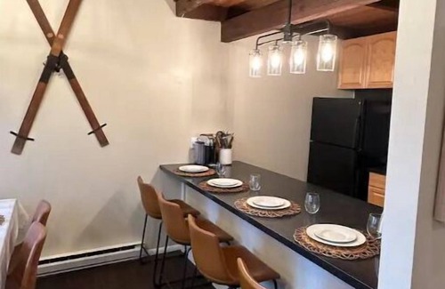 Hensonville House | Newly Renovated Ski House in Windham