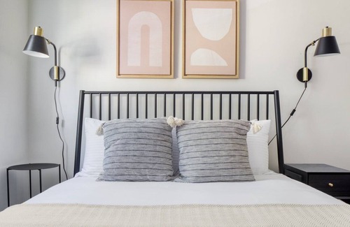 South Boston Apartment | Newly renovated South Boston 2BR by Blueground
