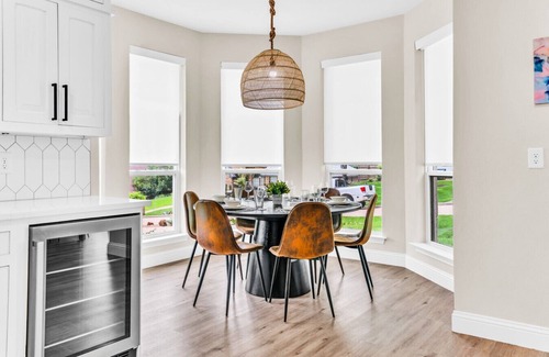 Rockwall House | Newly Renovated, Spacious & Modern | THE