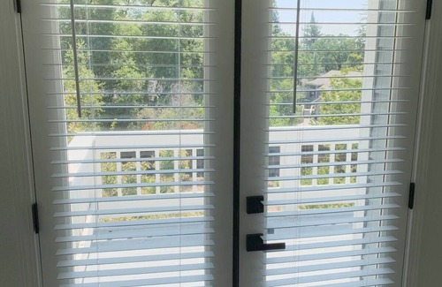 Represa House | Newly renovated spacious home near Folsom Lake