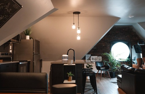 Detroit Apartment | Newly Renovated Stylish Loft - Prime Location!n