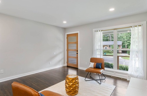 Smyrna House | Newly renovated, stylish home minutes from the Atlanta Braves Stadium!