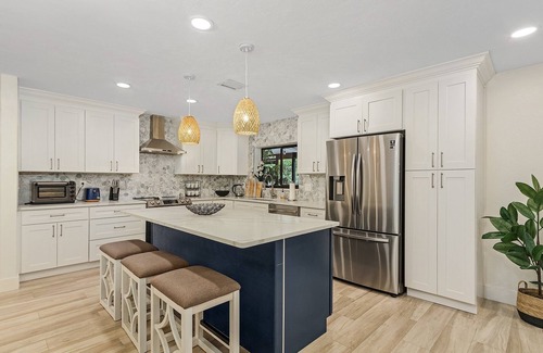 Bonita Shores House | Newly Renovated Private Pool Home -Minutes to Bonita Beach. Quiet location.