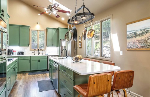 McGaheysville House | Newly Renovated peaceful retreat!