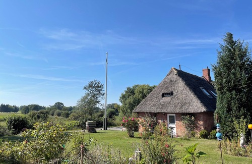 Schashagen House | Newly renovated vacation home - 2 min. to the beach - large, quiet natural property