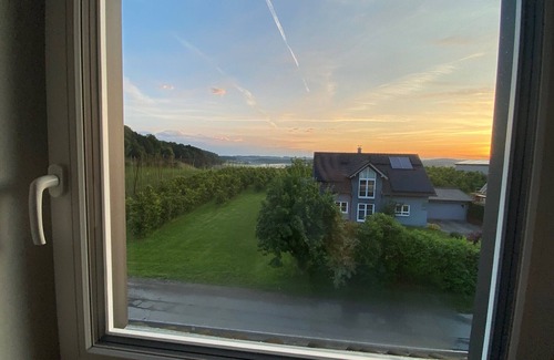 Tettnang Apartment | Newly renovated vacation apartment Hopfenblick 100sqm 6 persons roof terrace