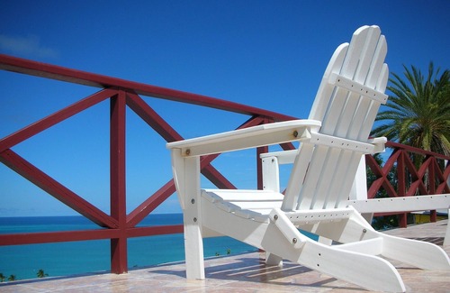 Dickenson Bay Villa | Newly Renovated Villa Minutes Walk to World Famous Dickenson Bay Beach