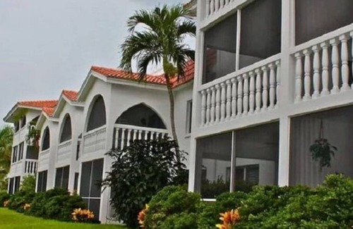 Sanibel Condo | Newly Reopened Luxury Sanibel Island 2-bedroom condo! Steps to the Beach!