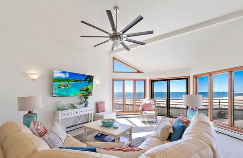 South Beach Haven House | Newly Transformed Oceanfront Sleeps 18