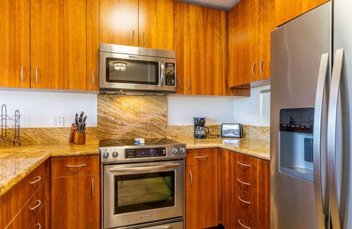 Kapolei House | Newly updated and furnished 3 Bed, 2 1/2 Bath Townhome fronting the Golf Course at Ko Olina