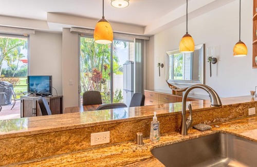 Kapolei House | Newly updated and furnished 3 Bed, 2 1/2 Bath Townhome fronting the Golf Course at Ko Olina