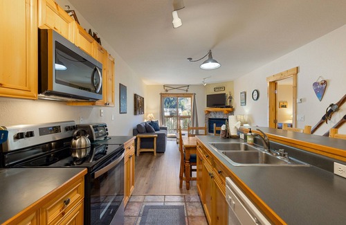 Mountain House Condo | Newly Updated Cozy Mountain Condo with Slopeside Views!