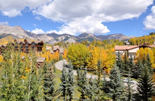 Mountain Village Apartment | Newly Updated Peaks Penthouse with Great Ski Access