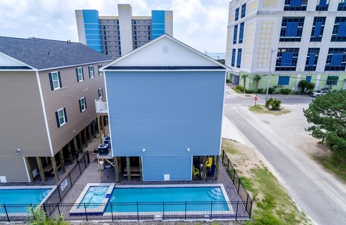 Cherry Grove Beach House | Newly Updated Large Home Media/Game Rooms/Dining/Pool/150ft to Chery Grove Beach